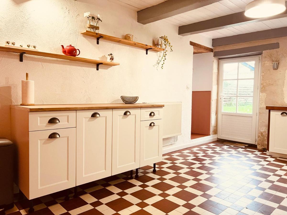 Le Grand Franc Gite Cosy Proche Tous Commerces Tonnay-Charente エクステリア 写真